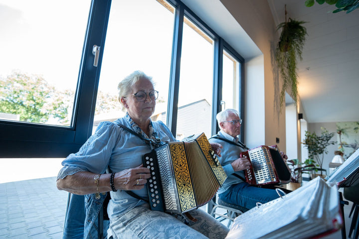Harmonika-muziek tijdens de lunch!